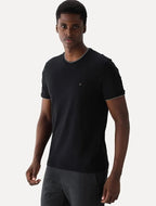 Camiseta Manga Curta Friso Gola