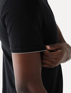 Camiseta Manga Curta Friso Gola