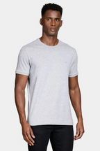 Camiseta Manga Curta Friso Gola